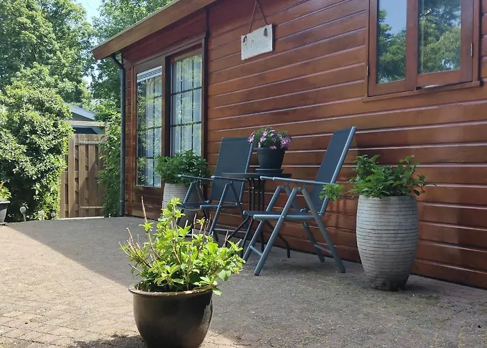 Urbane In With Terrace And Garden